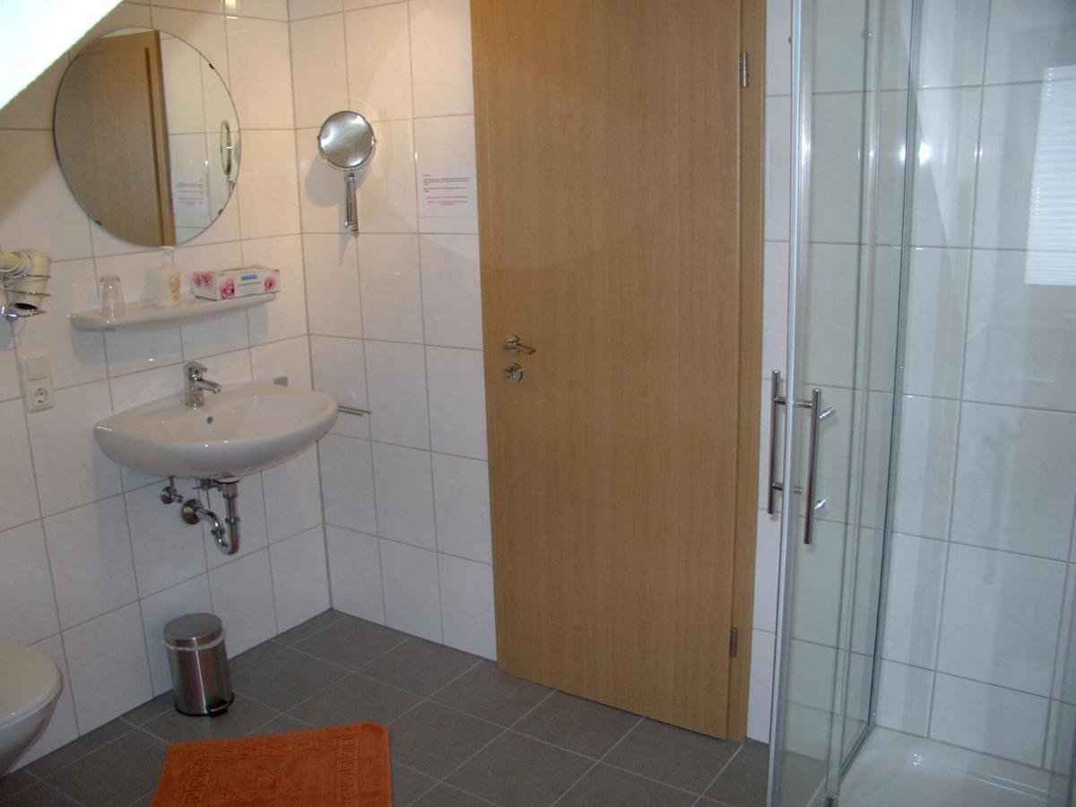 Gaestehaus Kloep Gmbh Hillesheim  Zewnętrze zdjęcie